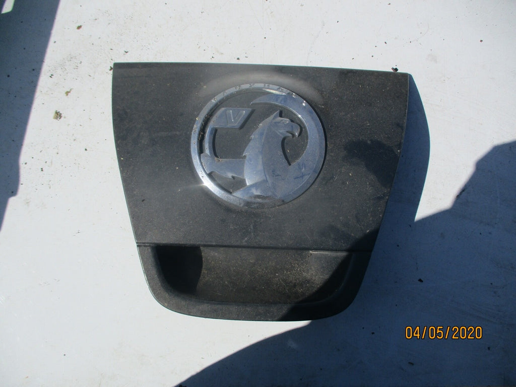 VAUXHALL ASTRA J MK6 2013 HATCHBACK BOOT LID BADGE OPENING SWITCH 13372620