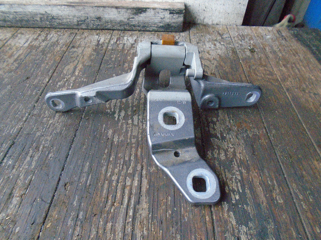 BMW 5 SERIES GT F07 2016 NSR PASSENGER SIDE REAR TAILGATE HINGE 7200533