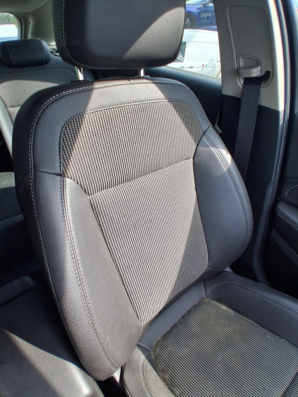 2015 VAUXHALL ASTRA J NSF PASSENGER SIDE FRONT COMPLETE SEAT HALF LEATHER