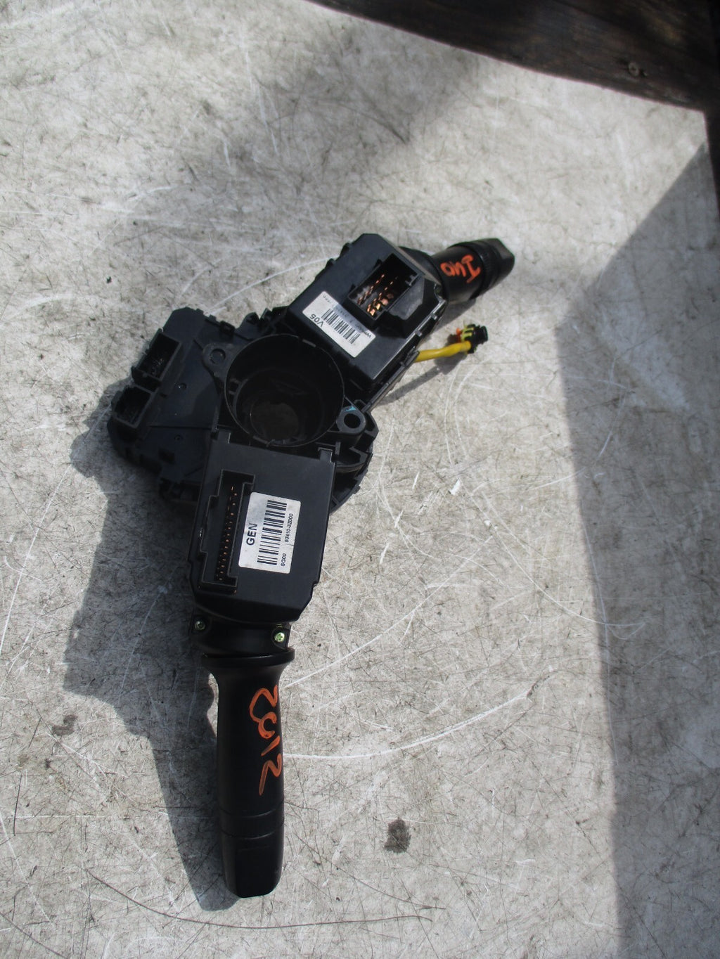 HYUNDAI I40 2012 WIPER INDICATOR STALK SWITCH SQUIB UNIT