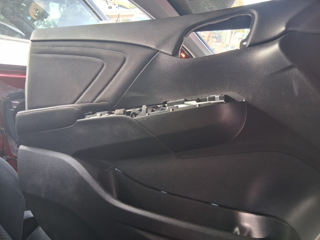 2016 HONDA CIVIC MK9 HATCHBACK NSF PASSENGER SIDE FRONT LEFT DOOR CARD PANEL