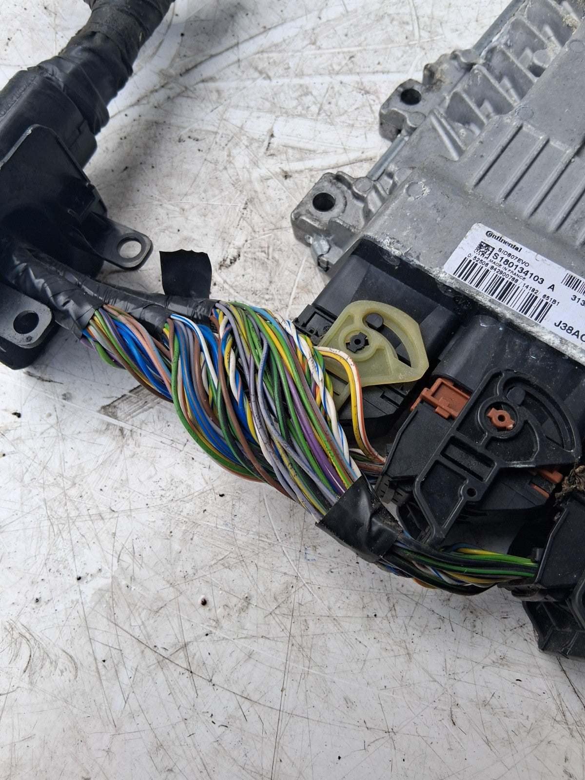 2015 VOLVO ENGINE CONTROL UNIT ECU 31355712