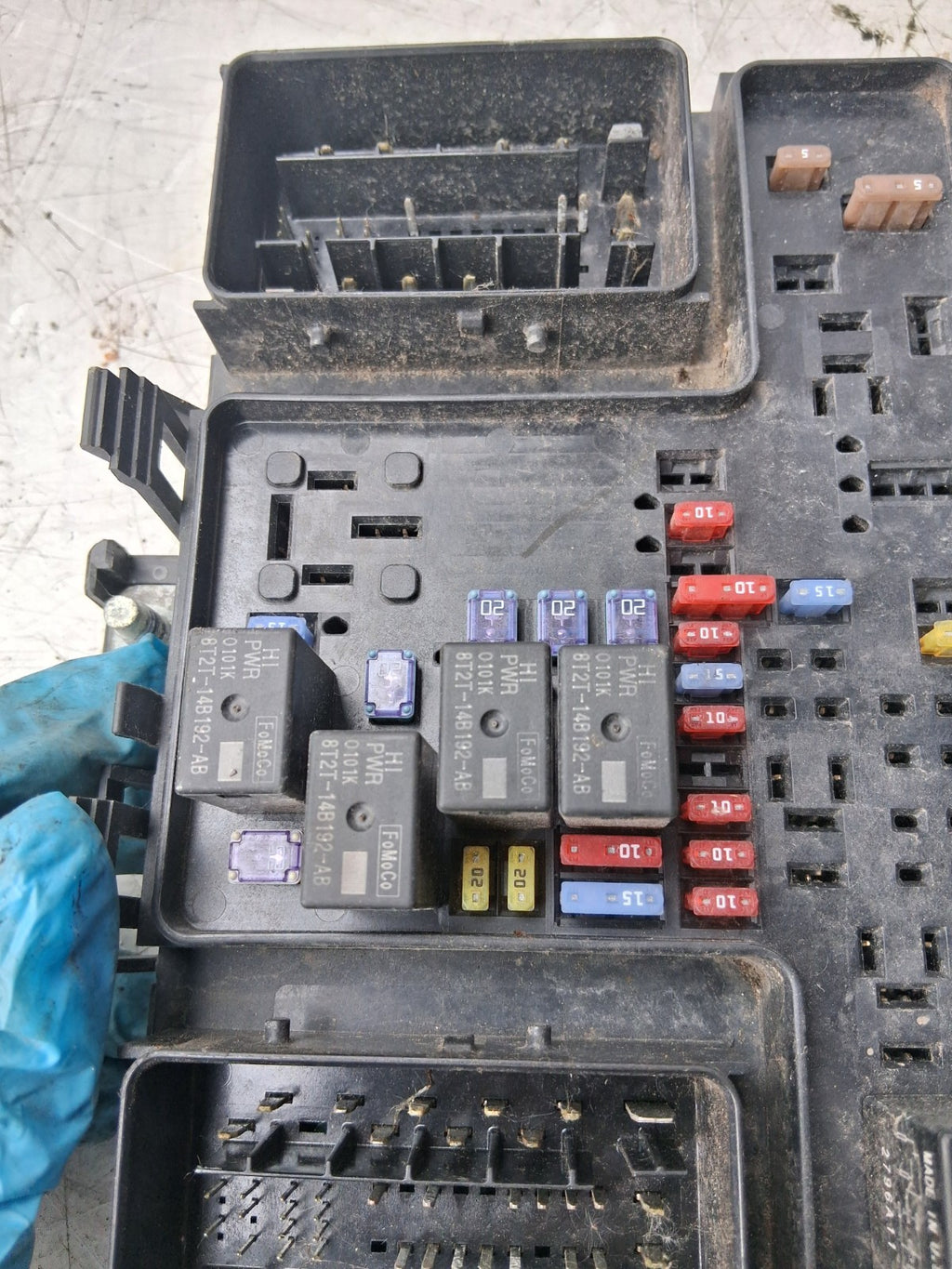 2017 FORD MONDEO BODY CONTROL MODULE FUSE BOX FG9T14A067ZA