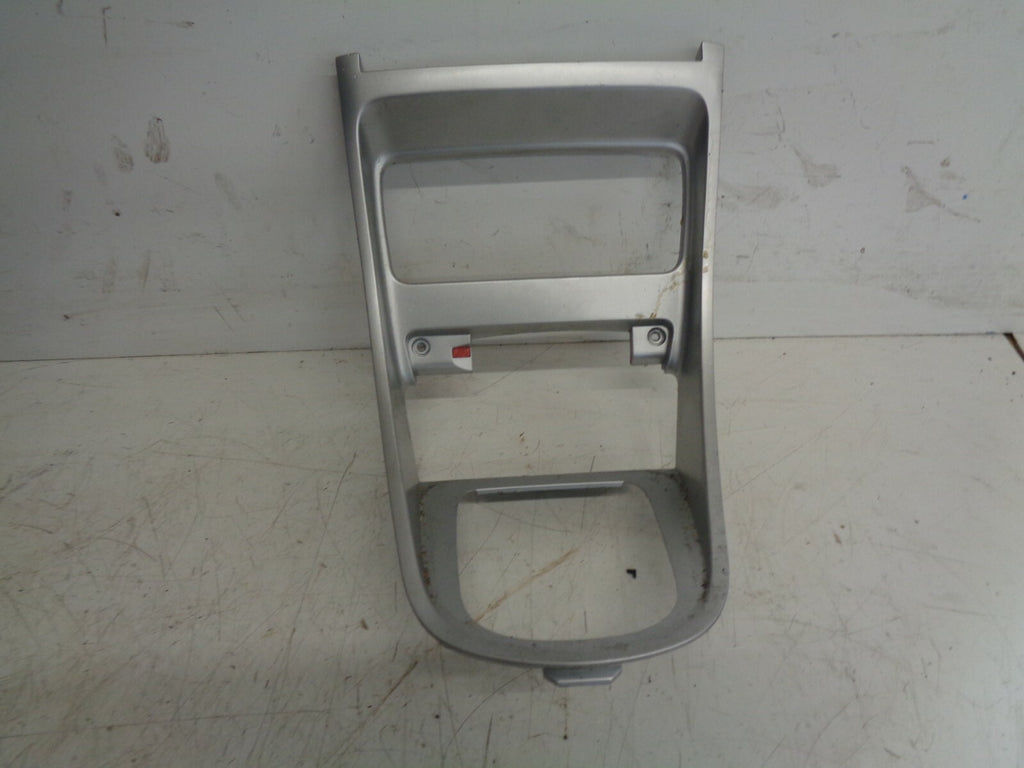 PEUGEOT 207 DASH & GEAR STICK SURROUND TRIM SILVER 9651943877