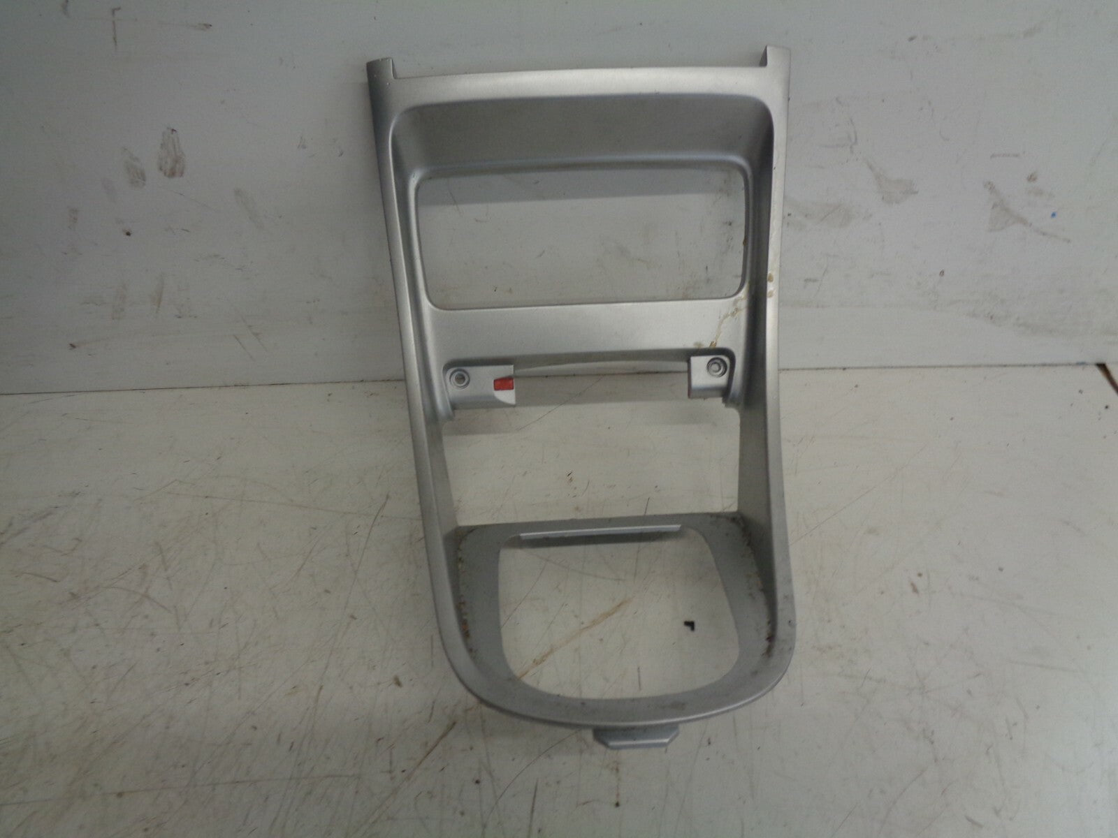 PEUGEOT 207 DASH & GEAR STICK SURROUND TRIM SILVER 9651943877