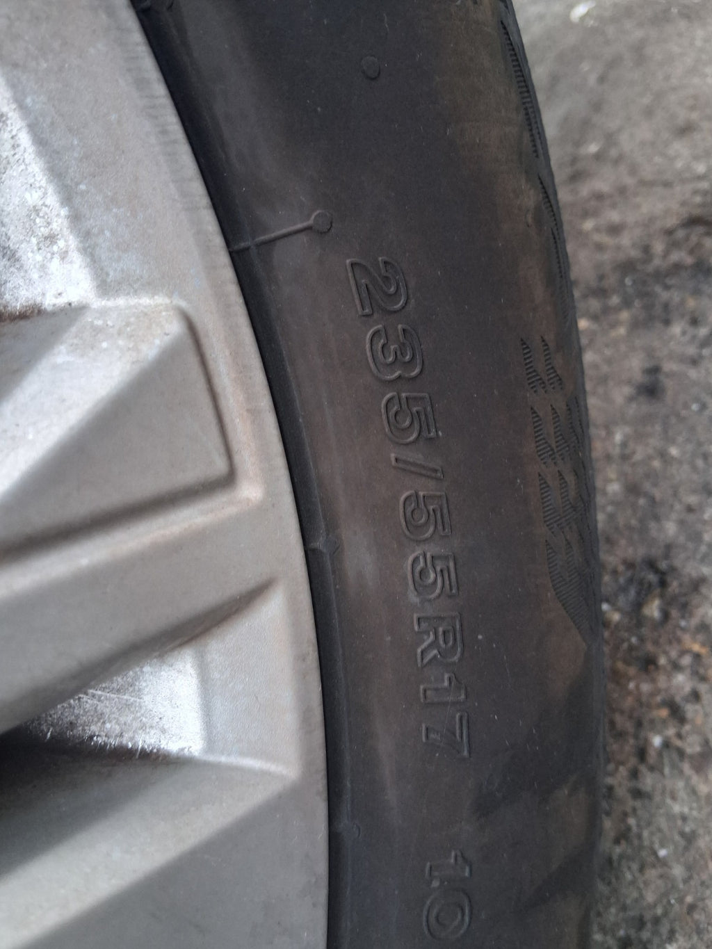 2023 VOLKSWAGEN CARAVELLE T6.1 17 INCH ALLOY WHEEL WITH TYRE 235/55R17