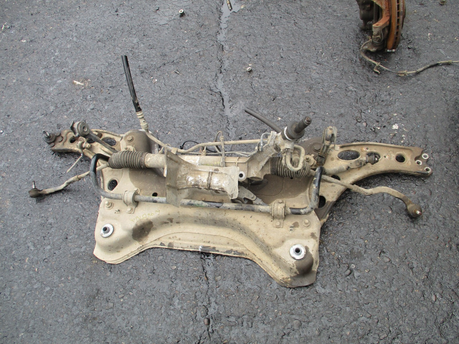 VAUXHALL VIVARO X83 2014 2.0 DIESEL FRONT SUBFRAME METAL