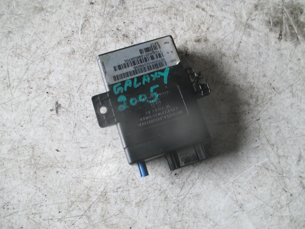 FORD GALAXY 2005 MK1 TRACKER GPS ANTENNA SAT A6003791