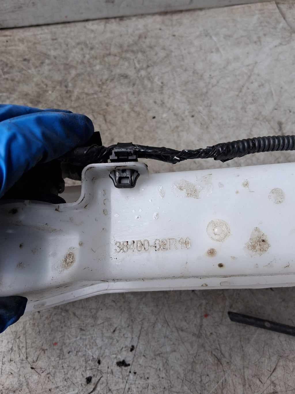 2022 SUZUKI IGNIS FRONT WINDSCREEN WASHER BOTTLE RESERVOIR TANK 38400-62R10