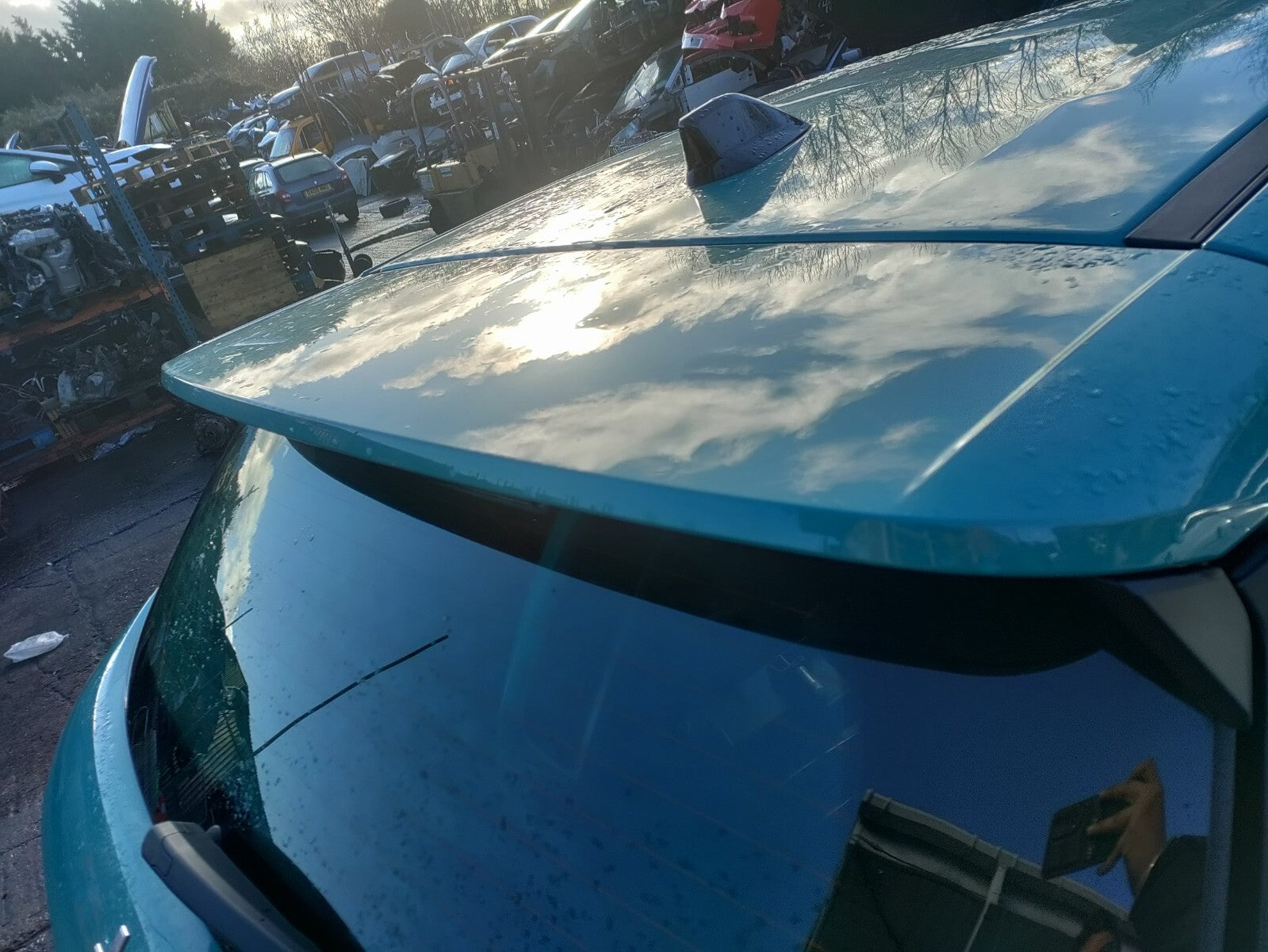 2024 JEEP AVENGER REAR BARE TAILGATE CERAMIC AZURE METALLIC 959