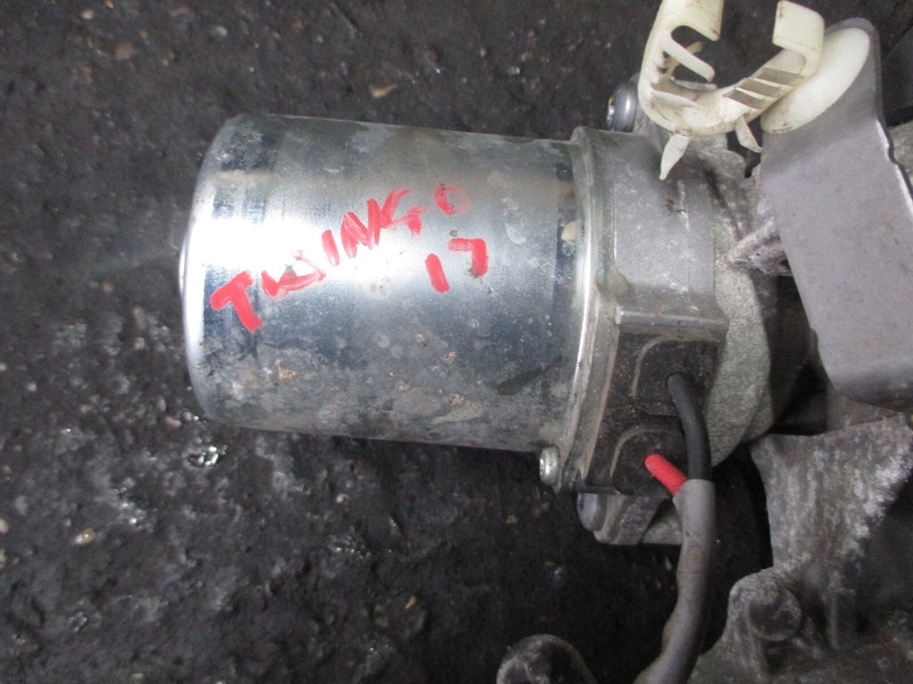 2017 RENAULT TWINGO RHD STEERING RACK PUMP 490011467R