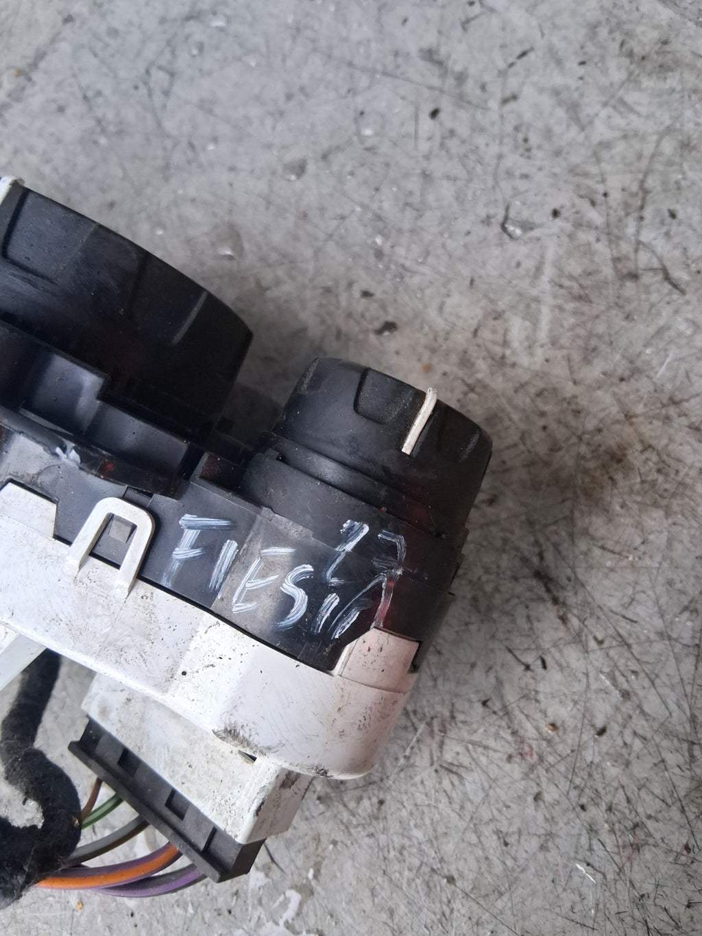 2017 FORD FIESTA HEATER CLIMATE CONTROL SWITCH PANEL 8A6118549