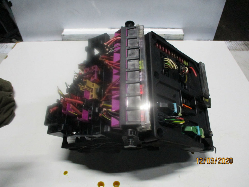 FORD GALAXY 2000 1.9 TDI FUSEBOX FUSE RELAY BOX  UNIT YM2114B205CB 7M3962258G