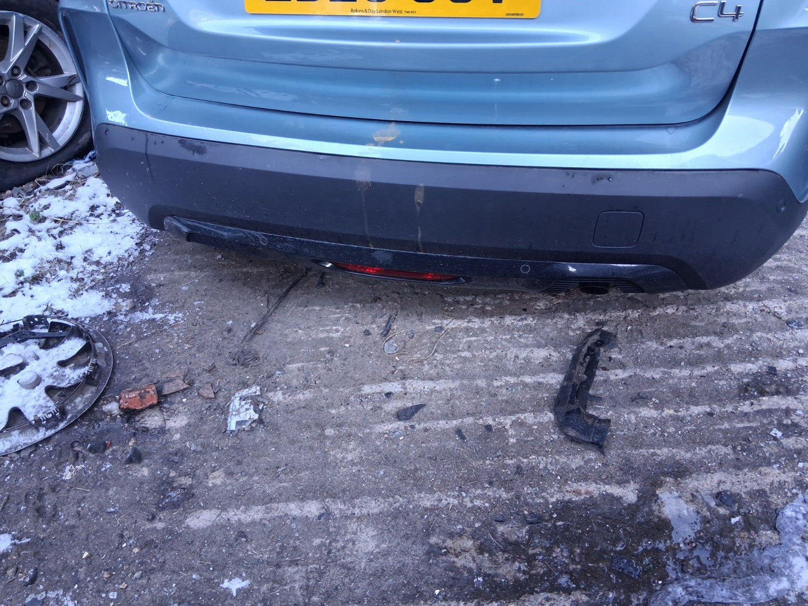 2023 CITROEN C4 MK3 REAR COMPLETE BUMPER WITH PDC SENSORS OLBIA BLUE EQN
