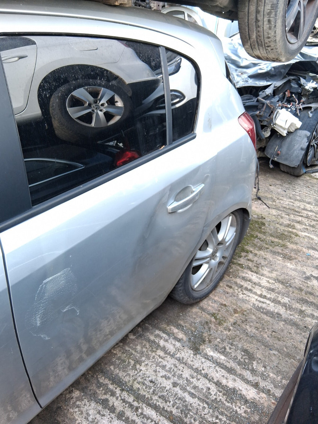 2009 VAUXHALL CORSA D NSR PASSENGER SIDE REAR COMPLETE DOOR STAR SILVER III Z157