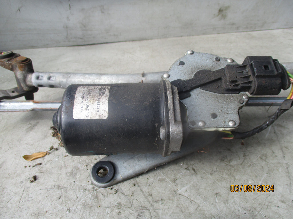 2005 SMART RODSTER 452 FRONT WINDSCREEN WINDOW WIPER MOTOR