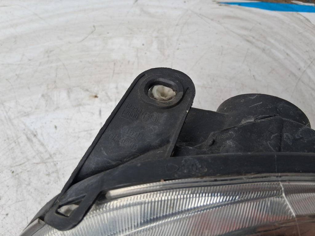 2010 FIAT 500 LOUNGE MK1 NS PASSENGER SIDE FRONT LEFT HEADLIGHT HEAD LAMP