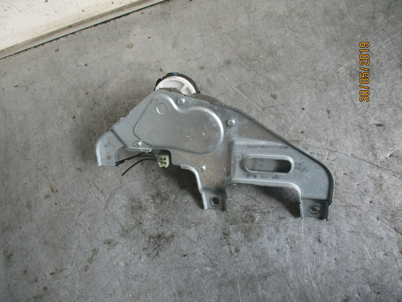 SUZUKI SWIFT MK3 REAR WINDOW WIPER MOTOR