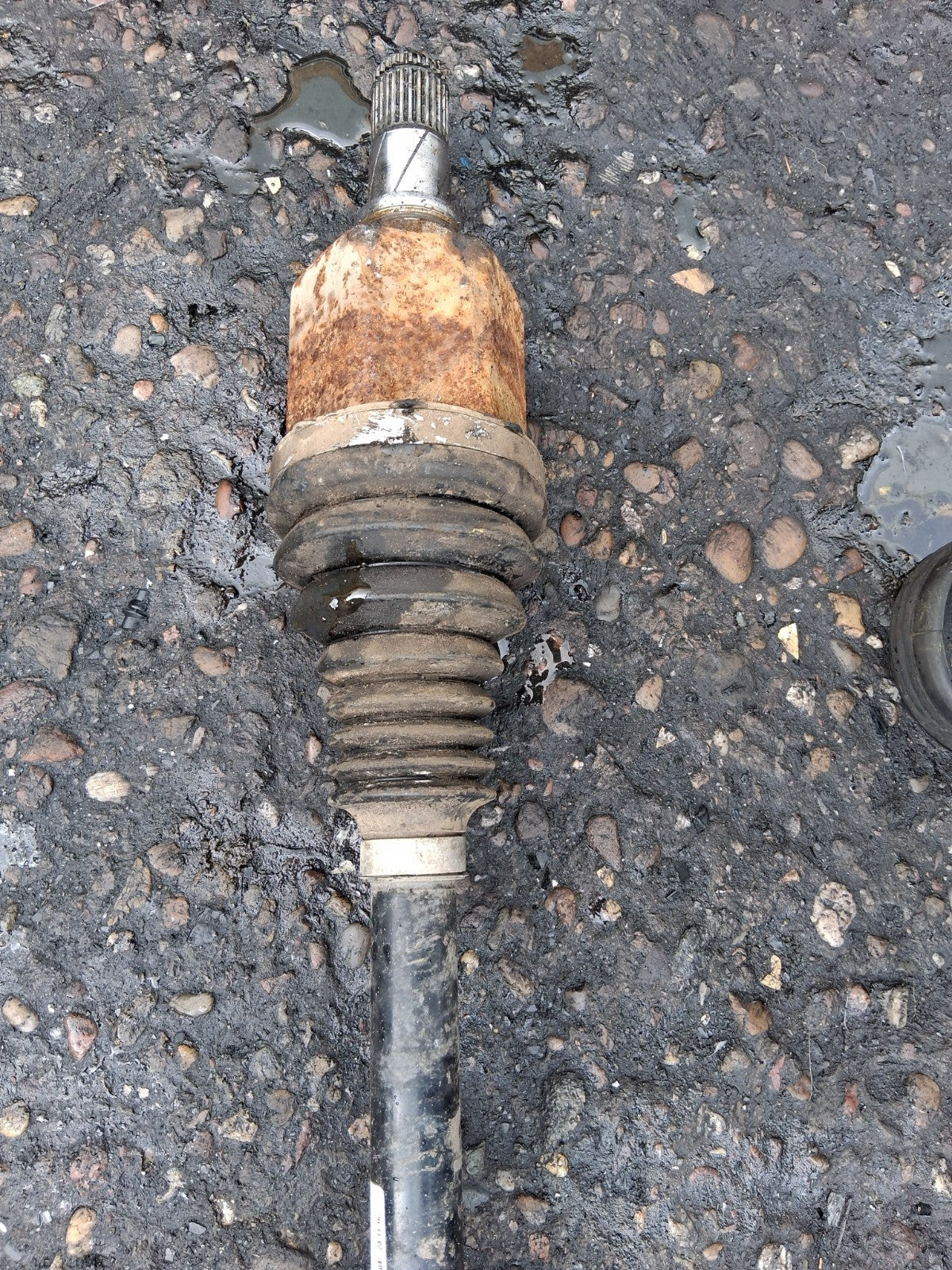 2016 VOLVO V40 D3 NSF PASSENGER SIDE FRONT LEFT DRIVERSHAFT P31367904