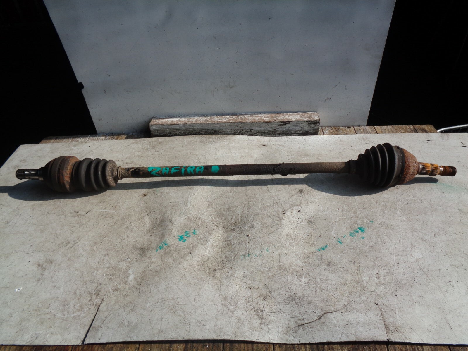 VAUXHALL ZAFIRA B MK2 1.8 OS DRIVER SIDE DRIVESHAFT