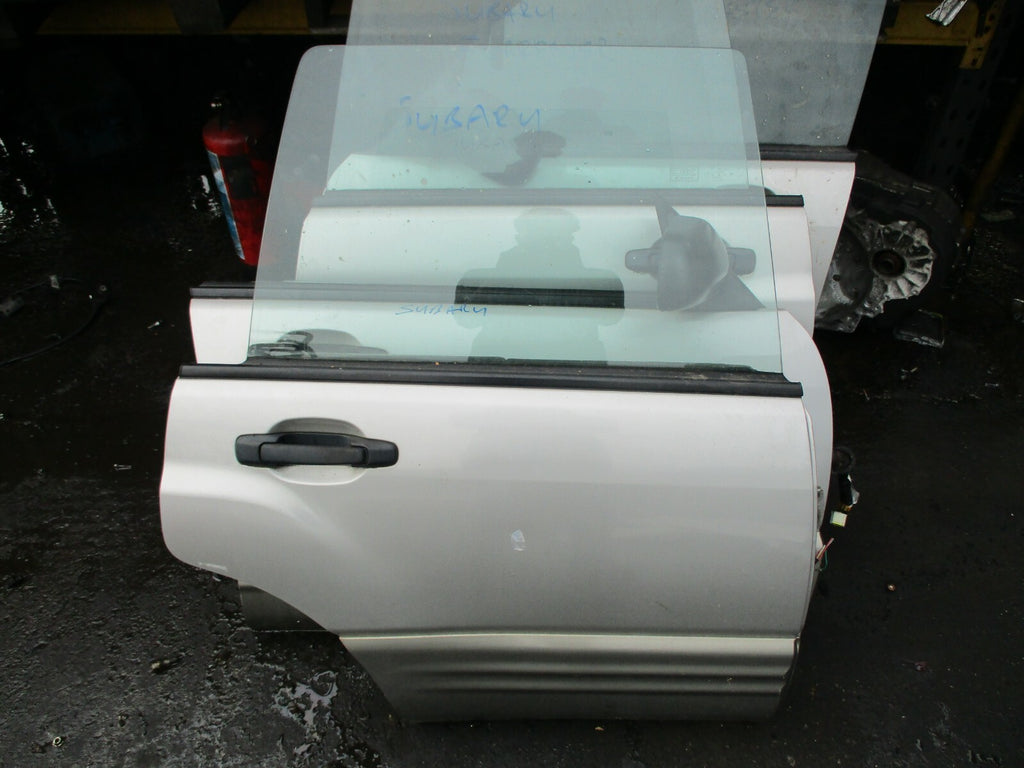 SUBARU FORESTER MK1 FACELIFT COMPLETE OSR RIGHT OFF DRIVER SIDE REAR DOOR SILVER