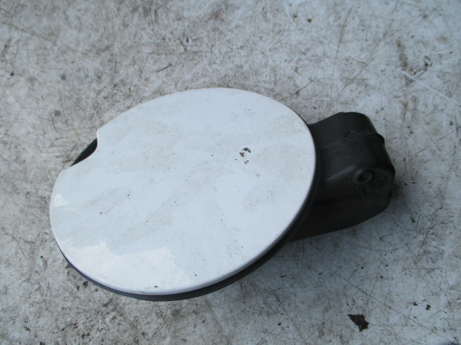 PEUGEOT 207 CC 2008 FUEL FILLER FLAP 9681730680