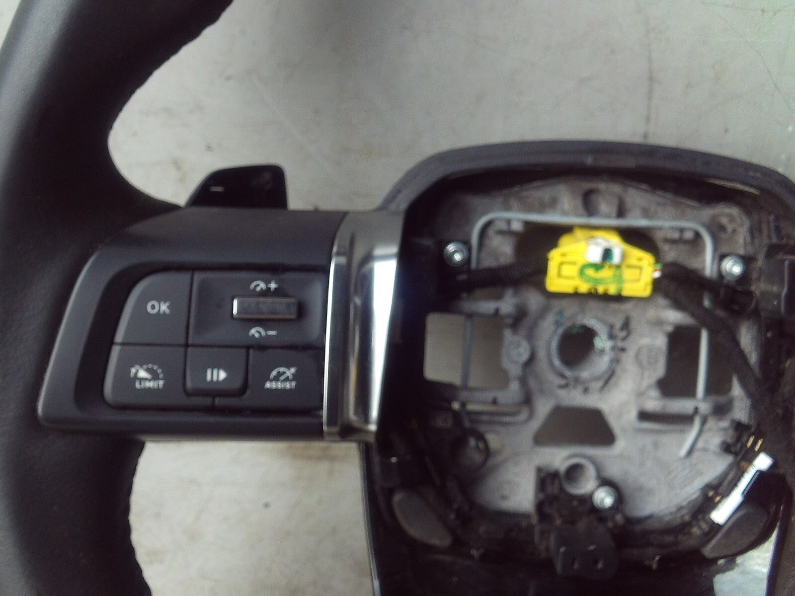 2021 CITROEN C4 MK3 STEERING WHEEL MULTIFUNCTIONS WITH PADDLE SHIFTS 98406900ZD