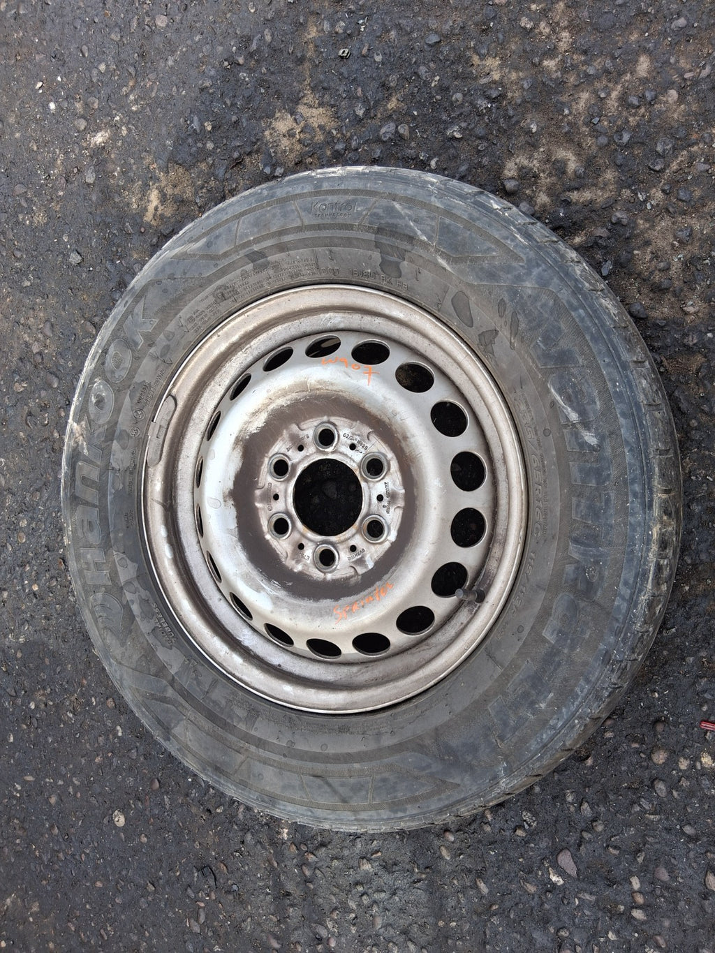 2020 MERCEDES BENZ SPRINTER W907 16 INCH STEEL WHEEL WITH TYRE 235/65R16