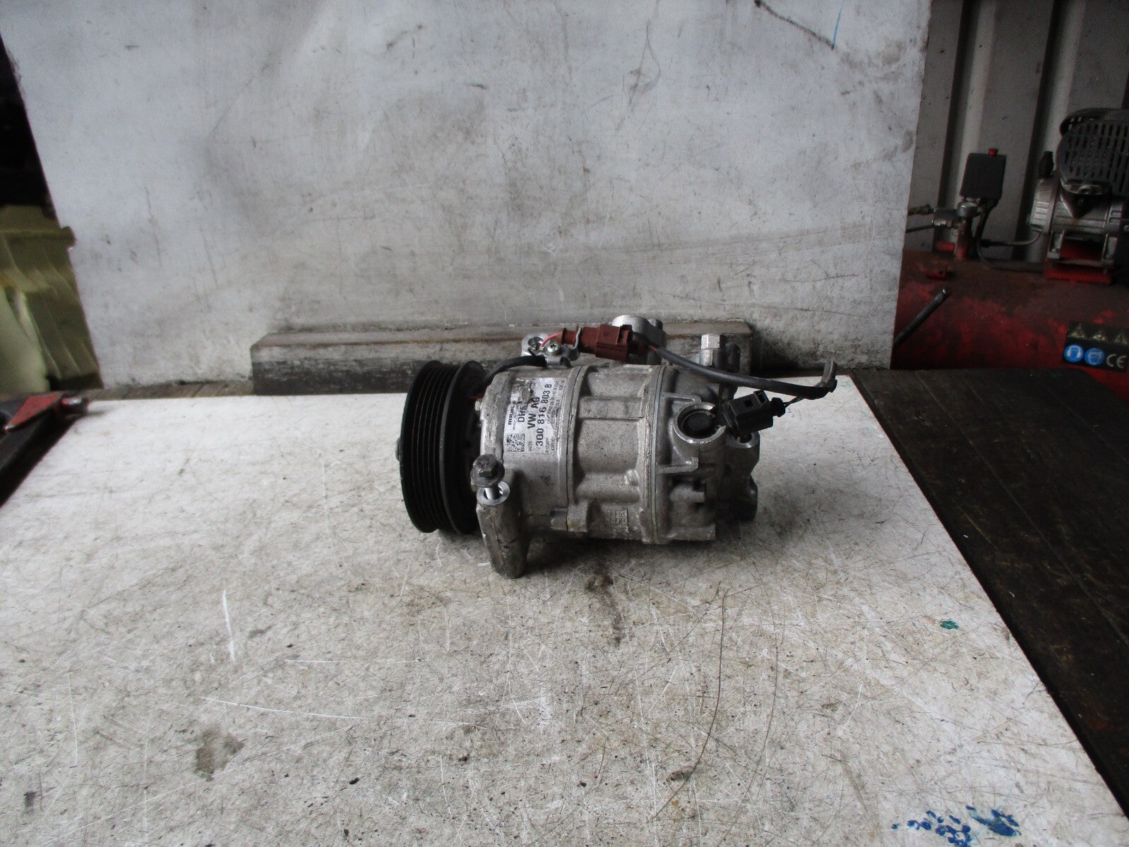 SKODA FABIA 2021 AIR CON COMPRESSOR 3Q0816803B REF 9