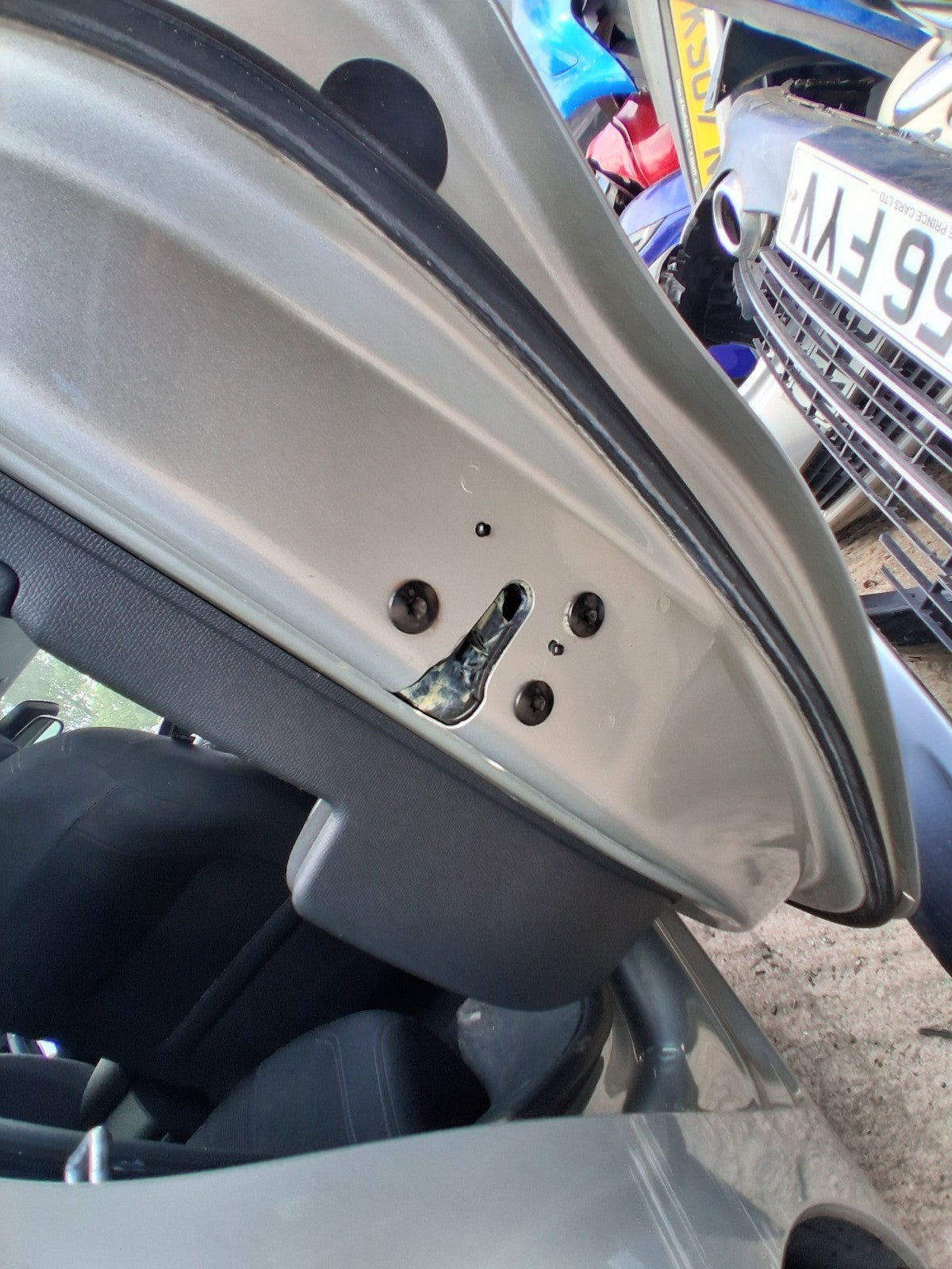 2014 PEUGEOT 308 MK2 OSR DRIVER SIDE REAR DOOR LOCK MECHANISM