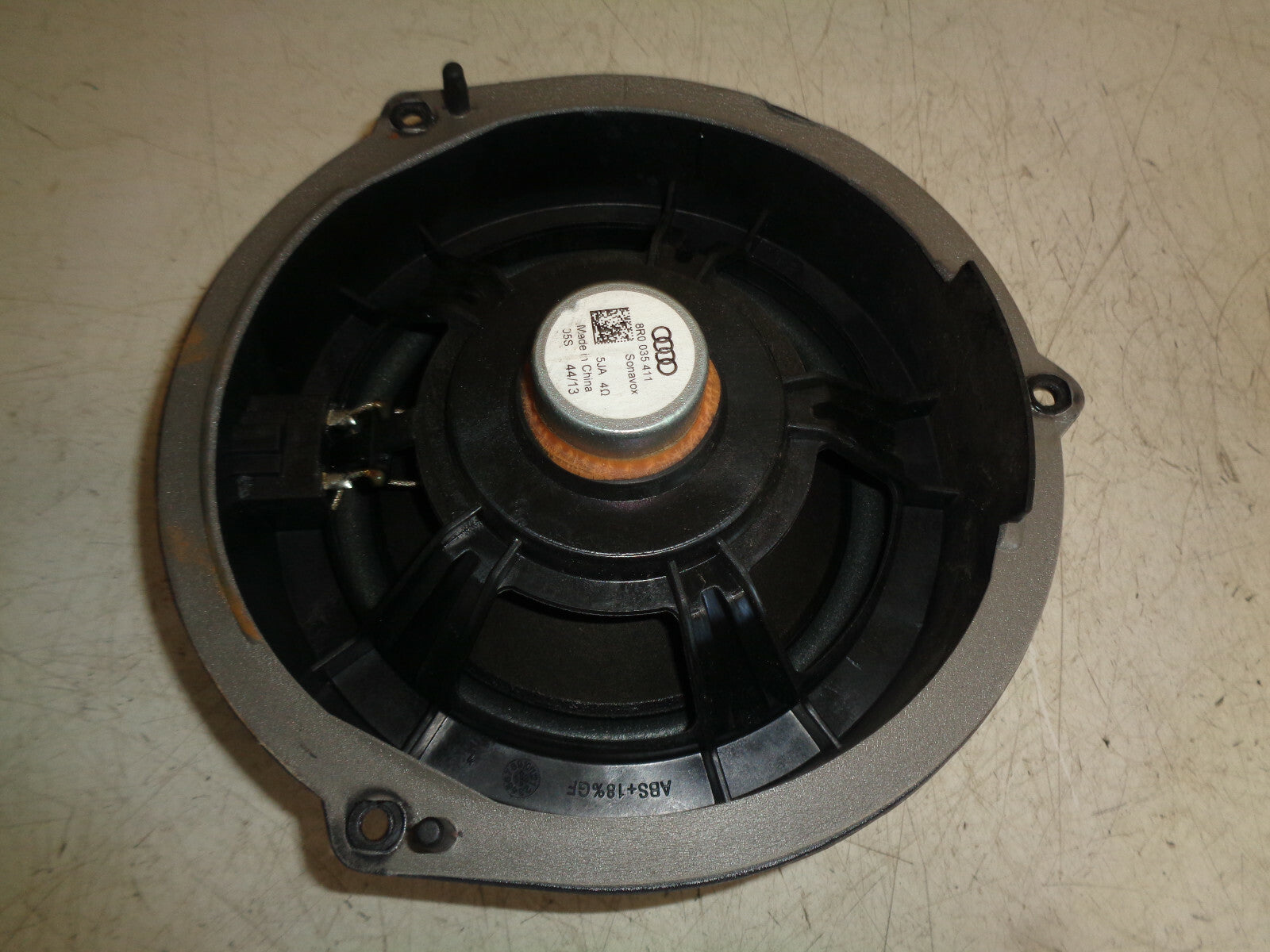 AUDI A4 B8 2014 ESTATE OSR DRIVER SIDE REAR DOOR SPEAKER 8R0035411