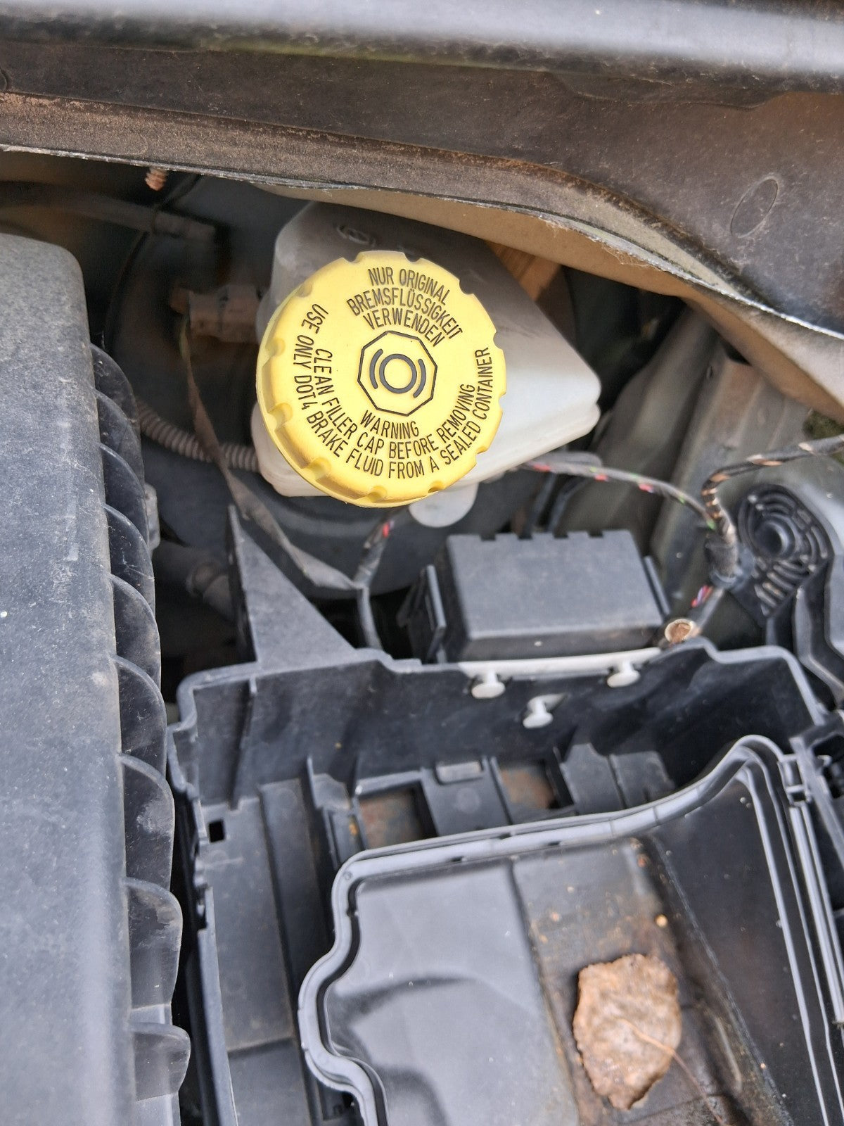 2017 HYUNDAI i10 MK2 1.0 PETROL BRAKE FLUID RESERVOIR