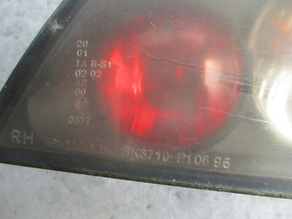 PEUGEOT 106 MK2 OSR DRIVER SIDE REAR TAIL LIGHT REAR RIGHT