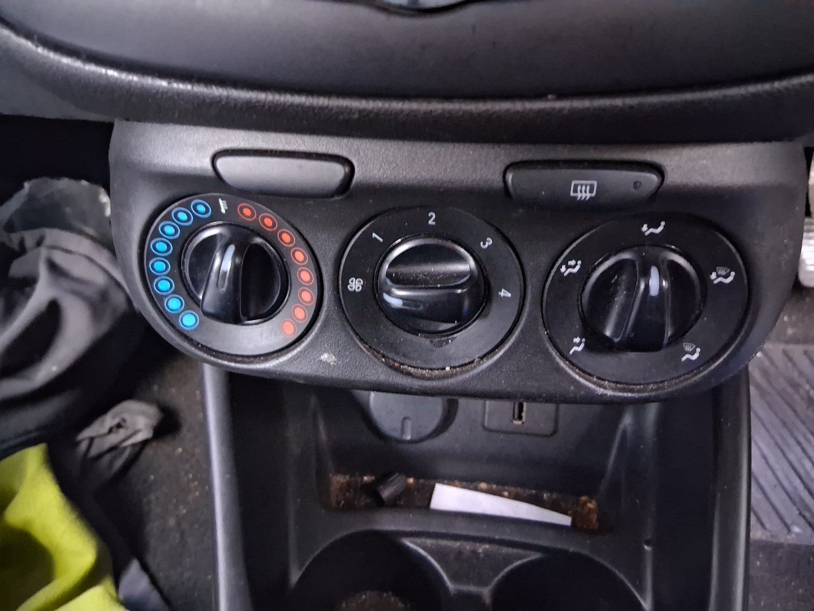 2018 VAUXHALL CORSA E CORSA VAN AC HEATER CLIMATE CONTROL PANEL SWITCH