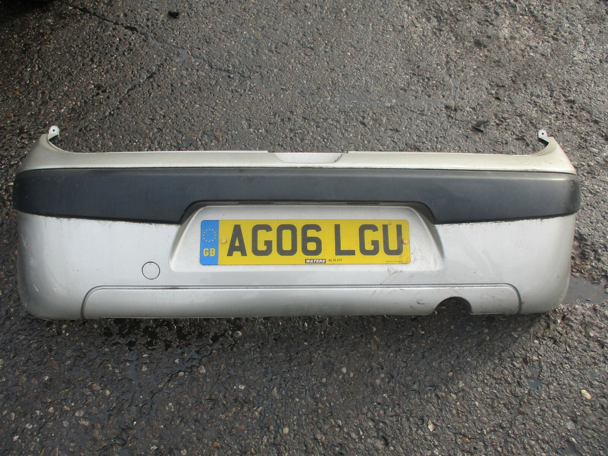 PEUGEOT 1007 2006 REAR BUMPER SILVER 9646177377
