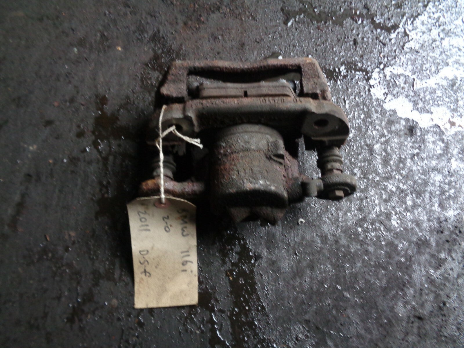 BMW 1 SERIES 116I 2.0 2011 OSF DRIVER SIDE FRONT BRAKE CALIPER ASSEMBLY UNIT