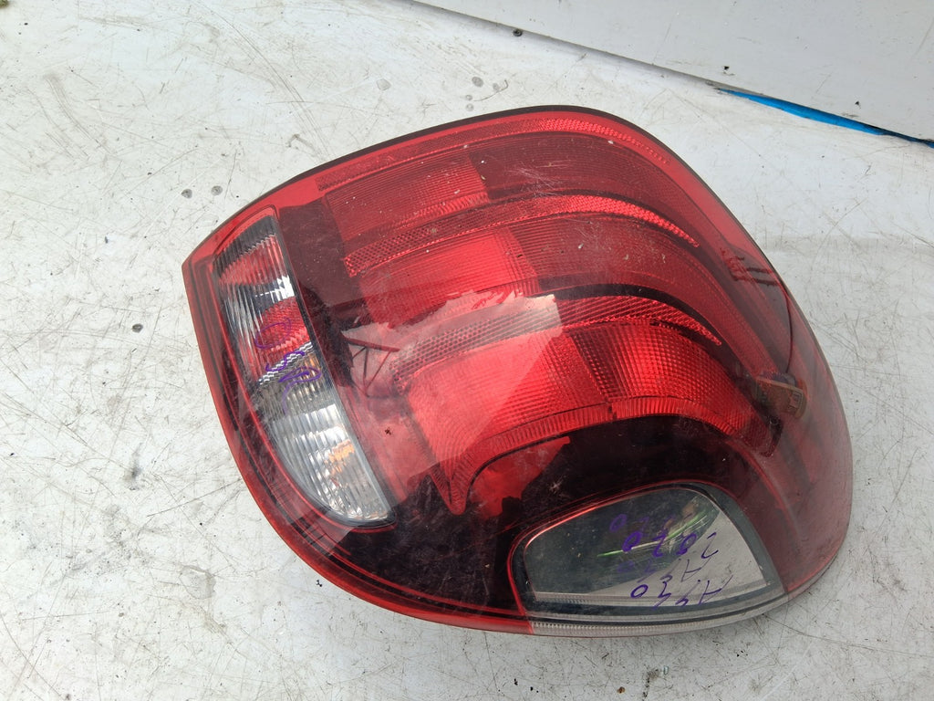 2016 PEUGEOT 108 CITROEN C1 OSR DRIVER SIDE REAR RIGHT TAIL LIGHT LAMP