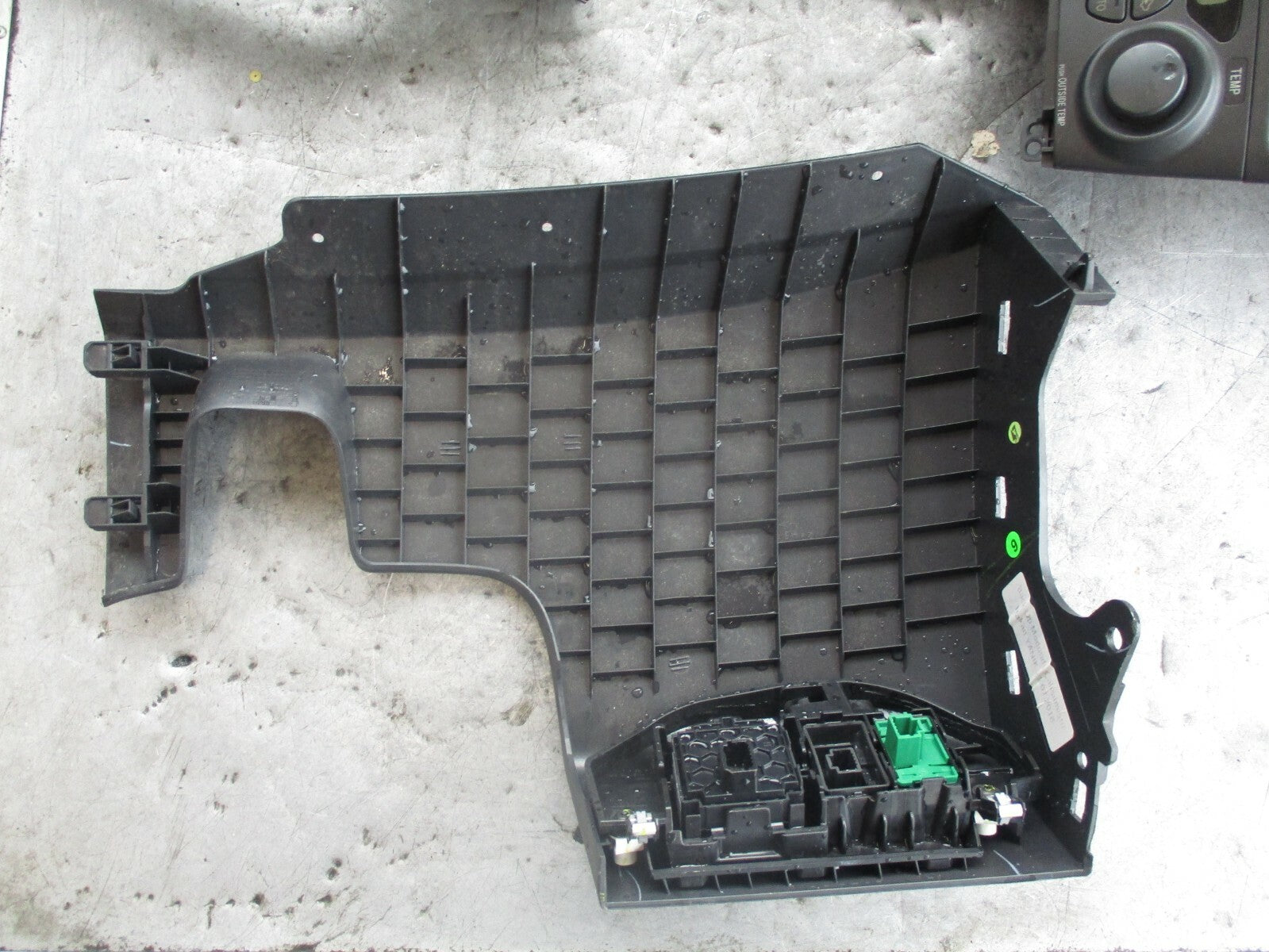 RENAULT CLIO X98 MK4 HEADLIGHT ADJUST CONTROL SWITCHES & DASH TRIM 251900567R