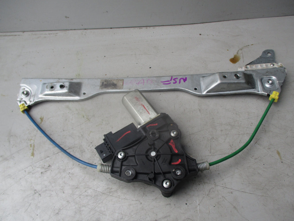 VAUXHALL CORSA D 2011 NSF PASSENGER SIDE FRONT WINDOW REGULATOR & MOTOR 1060281