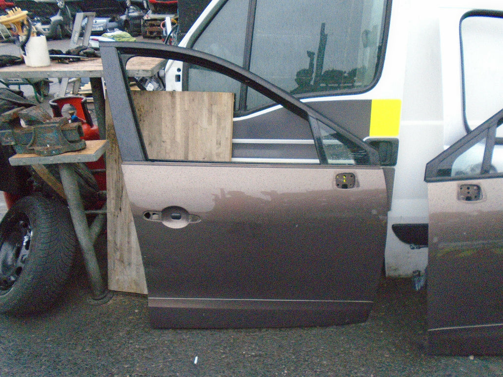 RENAULT SCENIC MK3 2012 OSF DRIVER SIDE FRONT BARE DOOR SHELL BRONZE