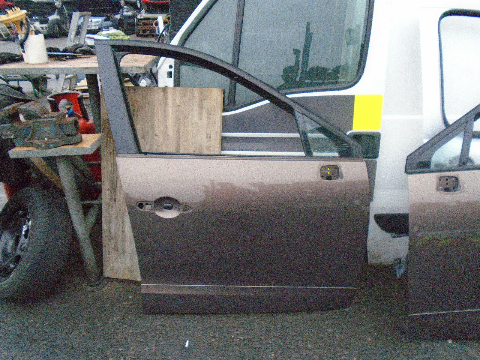RENAULT SCENIC MK3 2012 OSF DRIVER SIDE FRONT BARE DOOR SHELL BRONZE