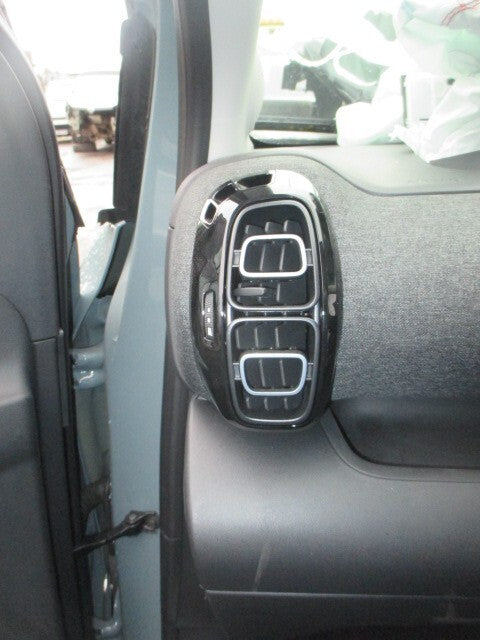 2022 CITROEN C3 AIRCROSS MK1 NSF PASSENGER SIDE DASH AIR VENT
