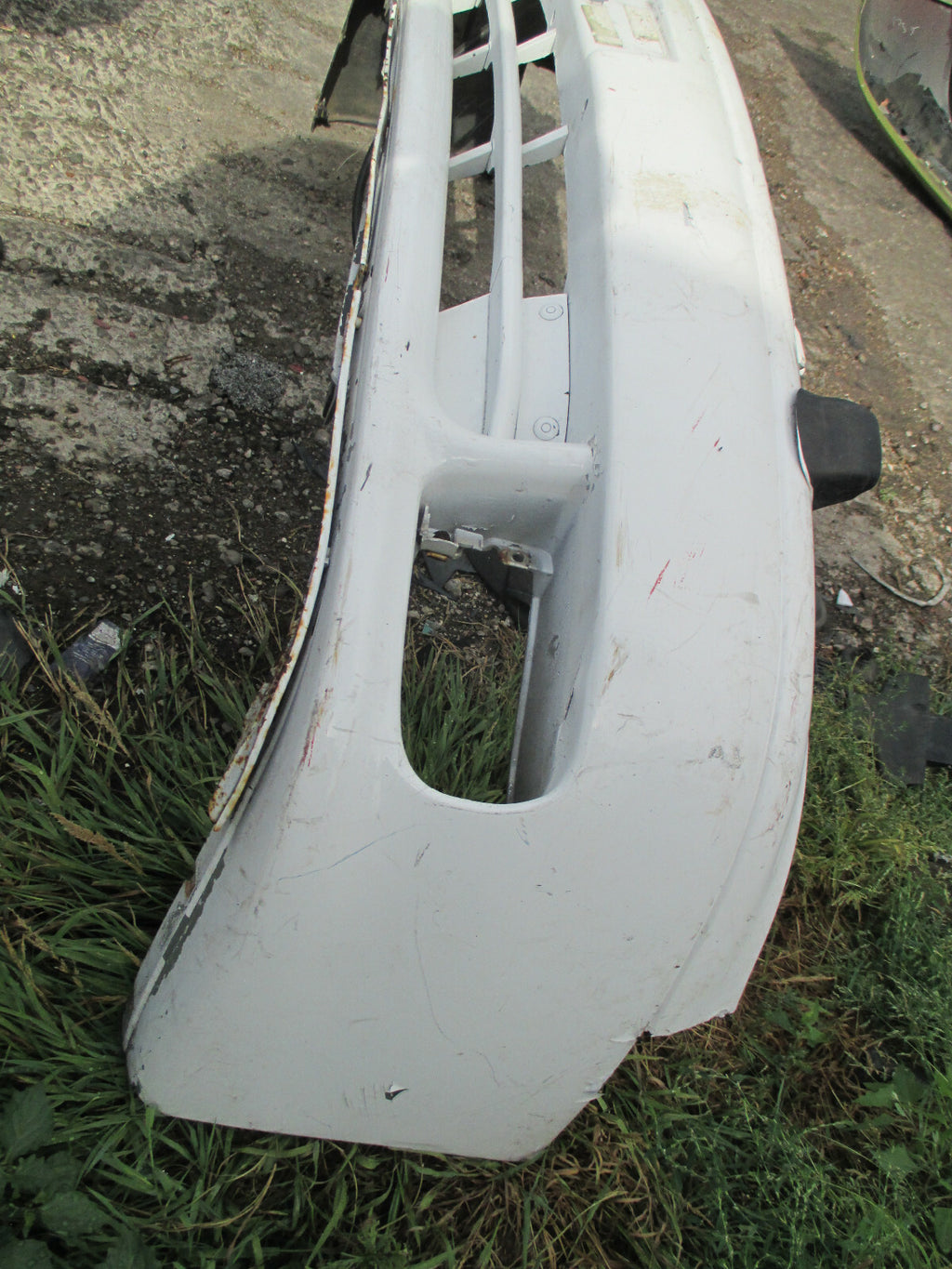 LEXUS GS300 TOYOTA ARISTO MK1 1991 FRONT BUMPER WHITE