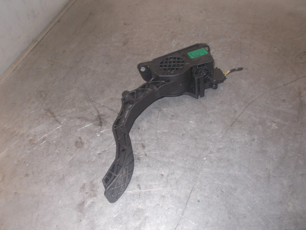 VW VOLKSWAGEN POLO 2009 MK5 ACCELERATOR THROTTLE PEDAL 6R2721503D