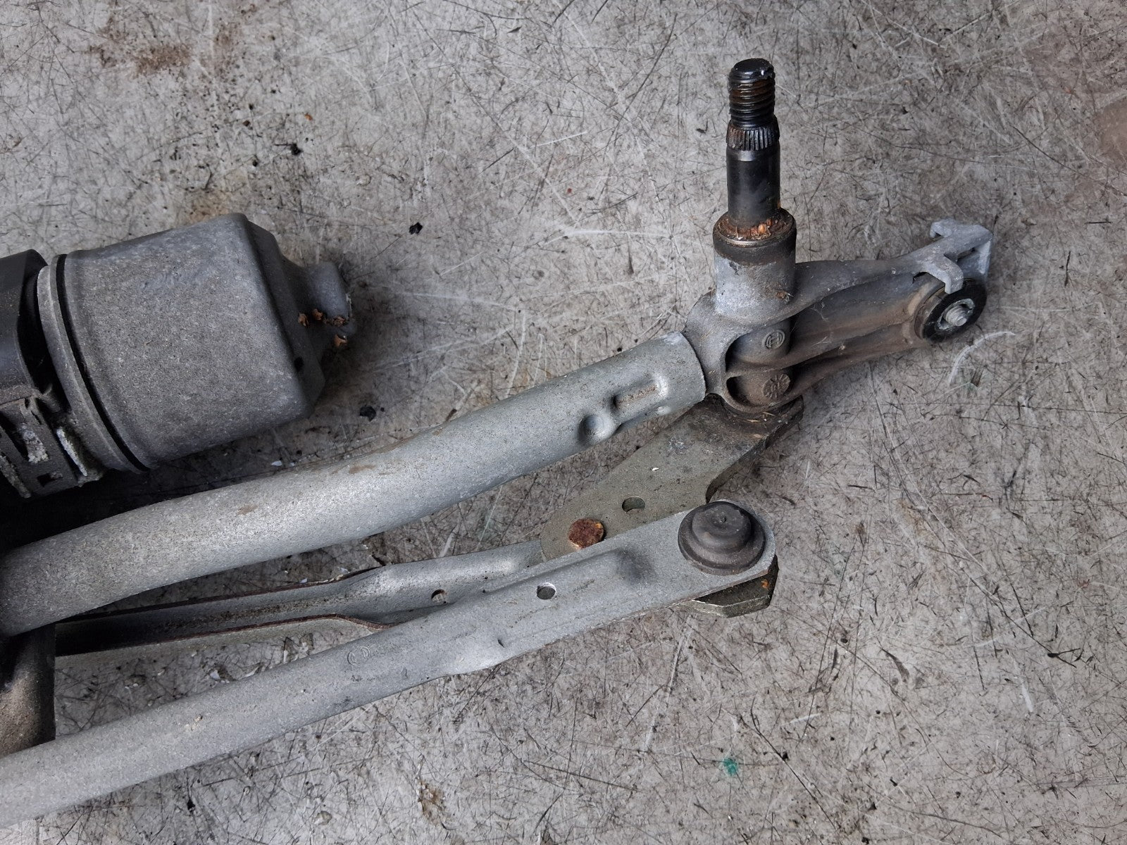 2018 CITROEN BERLINGO MK2 FRONT WINDSCREEN WINDOW WIPER MOTOR LINKAGE 9683100780