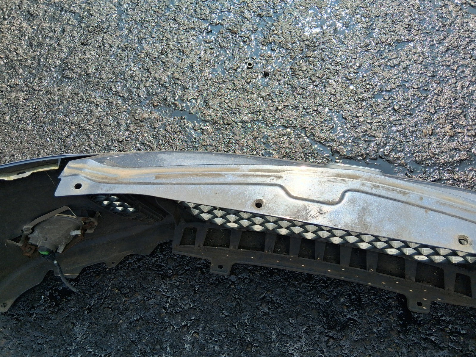 2007 HONDA JAZZ MK2 COMPLETE FRONT BUMPER WITH GRILLS & FOG LIGHTS BLUE