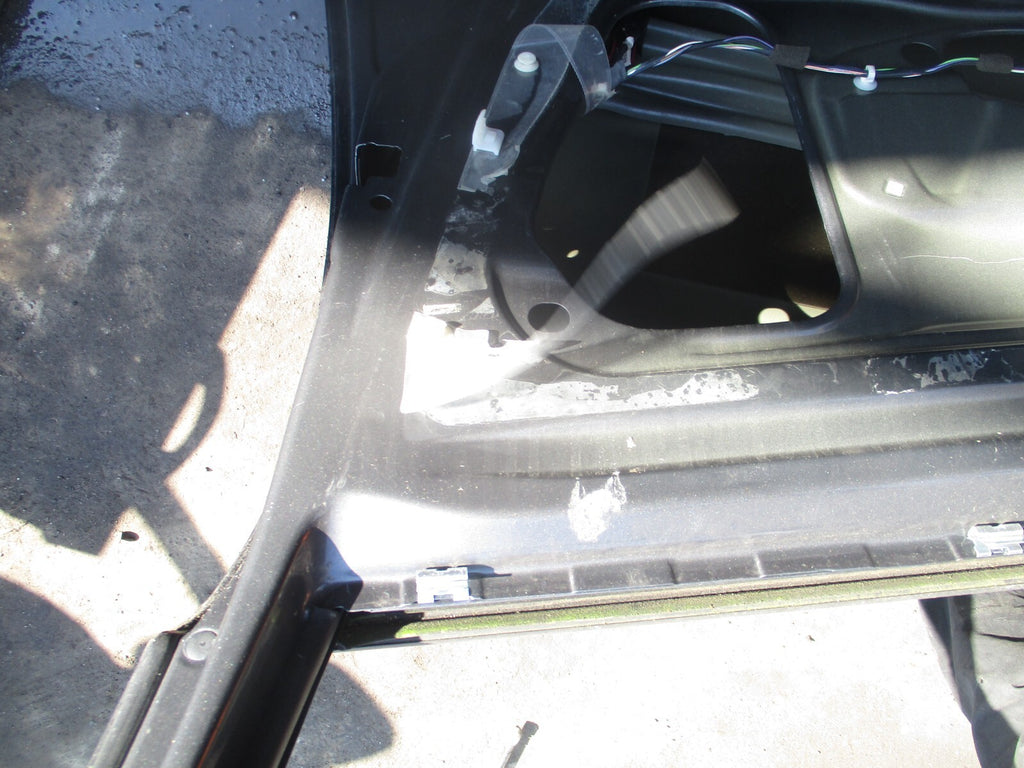VAUXHALL CORSA D 2012 OSF DRIVER SIDE FRONT DOOR GREY