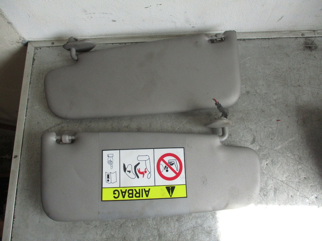 ALFA ROMEO GIULIETTA 940 OS NS DRIVER PASSENGER SIDE FRONT SUN VISORS