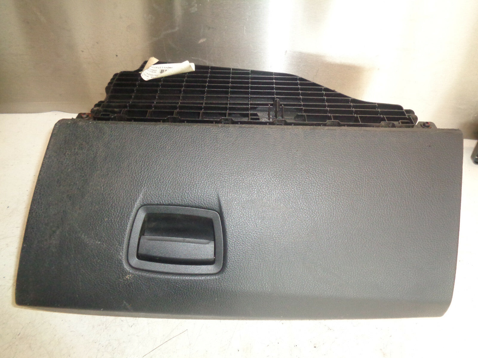BMW 5 SERIES F10 2012 BLACK GLOVEBOX COMPARTMENT 9166694