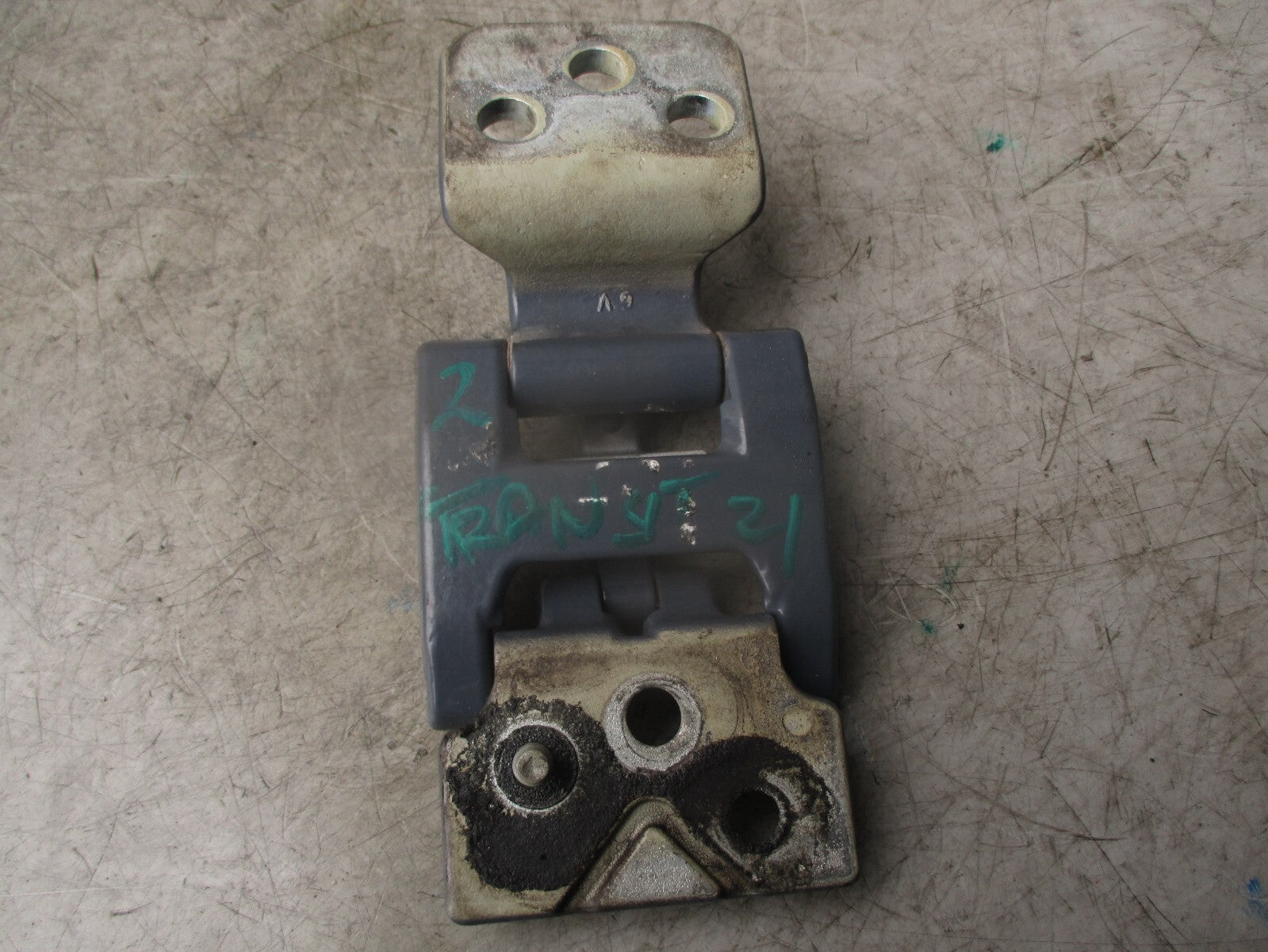 2021 FORD TRANSIT 350 MK8 OSR DRIVER SIDE REAR DOOR UPPER HINGE 429A15BB REF 2